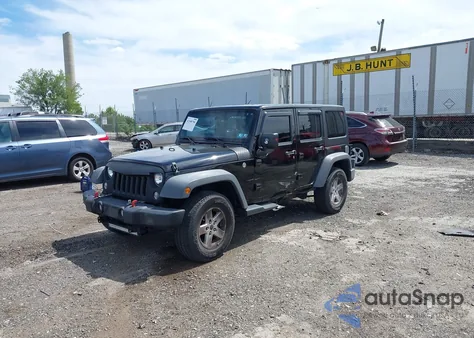 2016 Jeep Wrangler Unlimited Sport z USA, uszkodzony, nr VIN 1C4BJWDG9GL292093